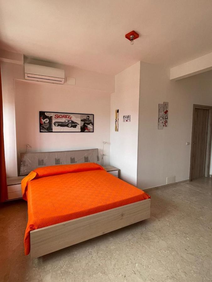 La Finestra Sul Mare B&B Crotone Extérieur photo